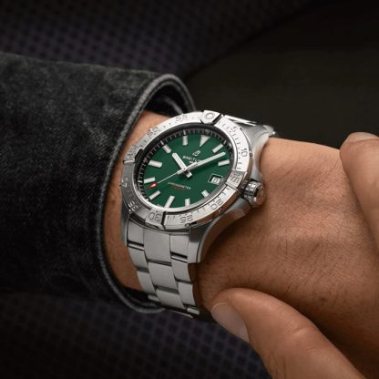 Breitling Avenger Automatic 42mm Mens Watch Green Stainless Steel A17328101L1A1 - Image 5
