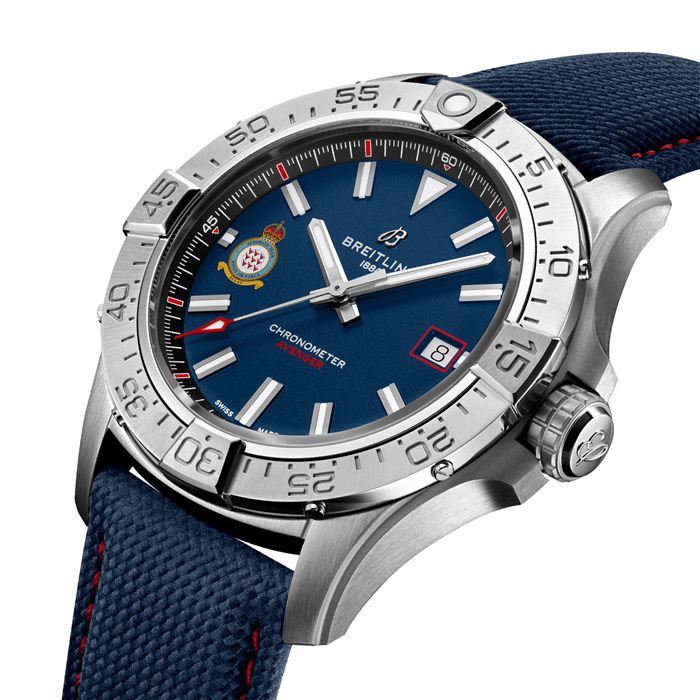 Breitling Avenger Red Arrows 60th Anniversary Edition 42mm Mens Watch Blue A173281A1C1X1 - Image 3