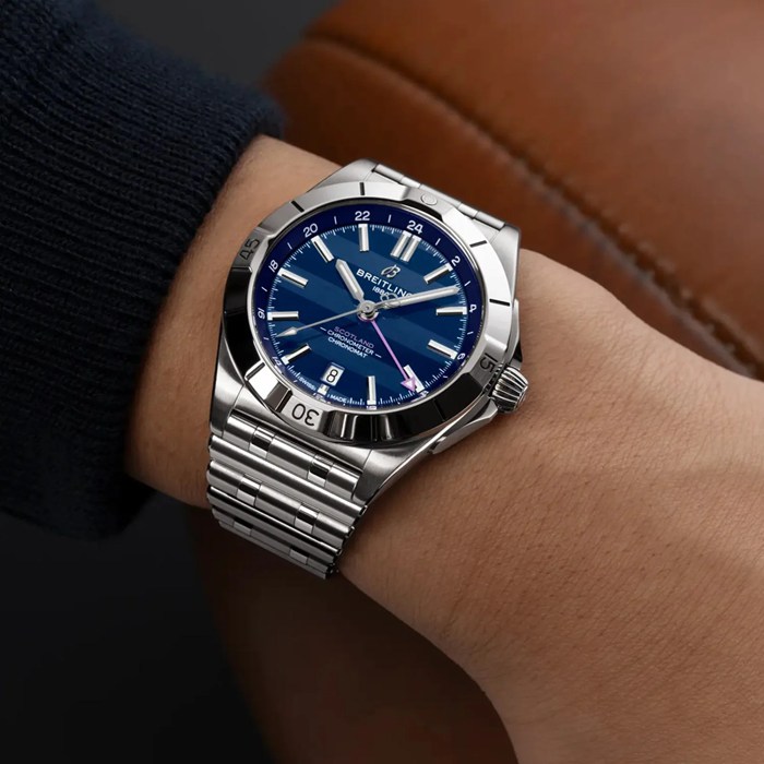 Breitling Chronomat GMT Six Nations Scotland Limited Edition 40mm Mens Watch A323986B1C1A1 - Image 5