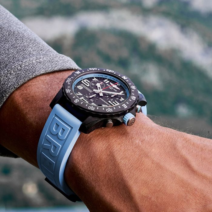 Breitling Endurance Pro 44mm Turquoise Rubber Strap Watch X82310281B1S1 - Image 5