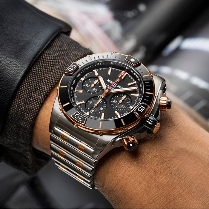 Breitling Super Chronomat B01 44 Stainless Steel & 18k Red Gold Watch UB0136251B1U1 - Image 5