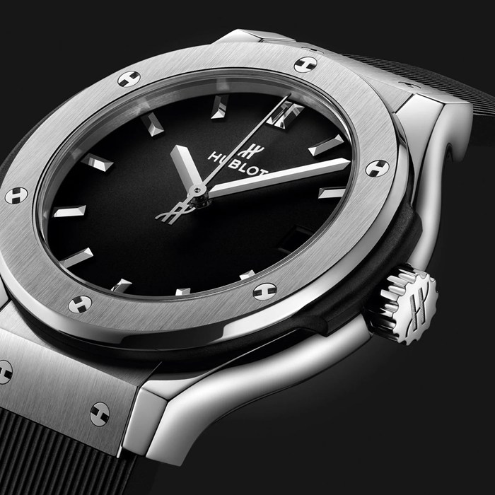 Hublot Classic Fusion Titanium 33mm Watch Black 581.NX.1470.RX - Image 3