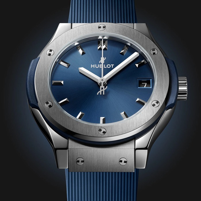 Hublot Classic Fusion Titanium Blue 33mm Ladies Watch 581.NX.7170.RX - Image 2