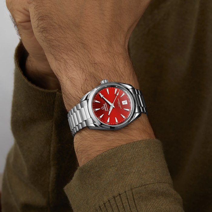Omega Seamaster Aqua Terra 150m Co-Axial Master Chronometer 38mm Unisex Watch Terracotta Red O22010382013003 - Image 2