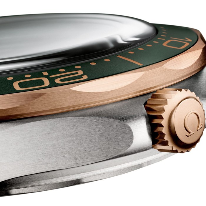 Omega Seamaster Diver 300M 42mm Titanium Mens Green Watch O21090422010001 - Image 5