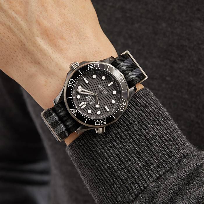 Omega Seamaster Diver 300m Co-Axial 43.5mm Mens Watch O21092442001002 - Image 5